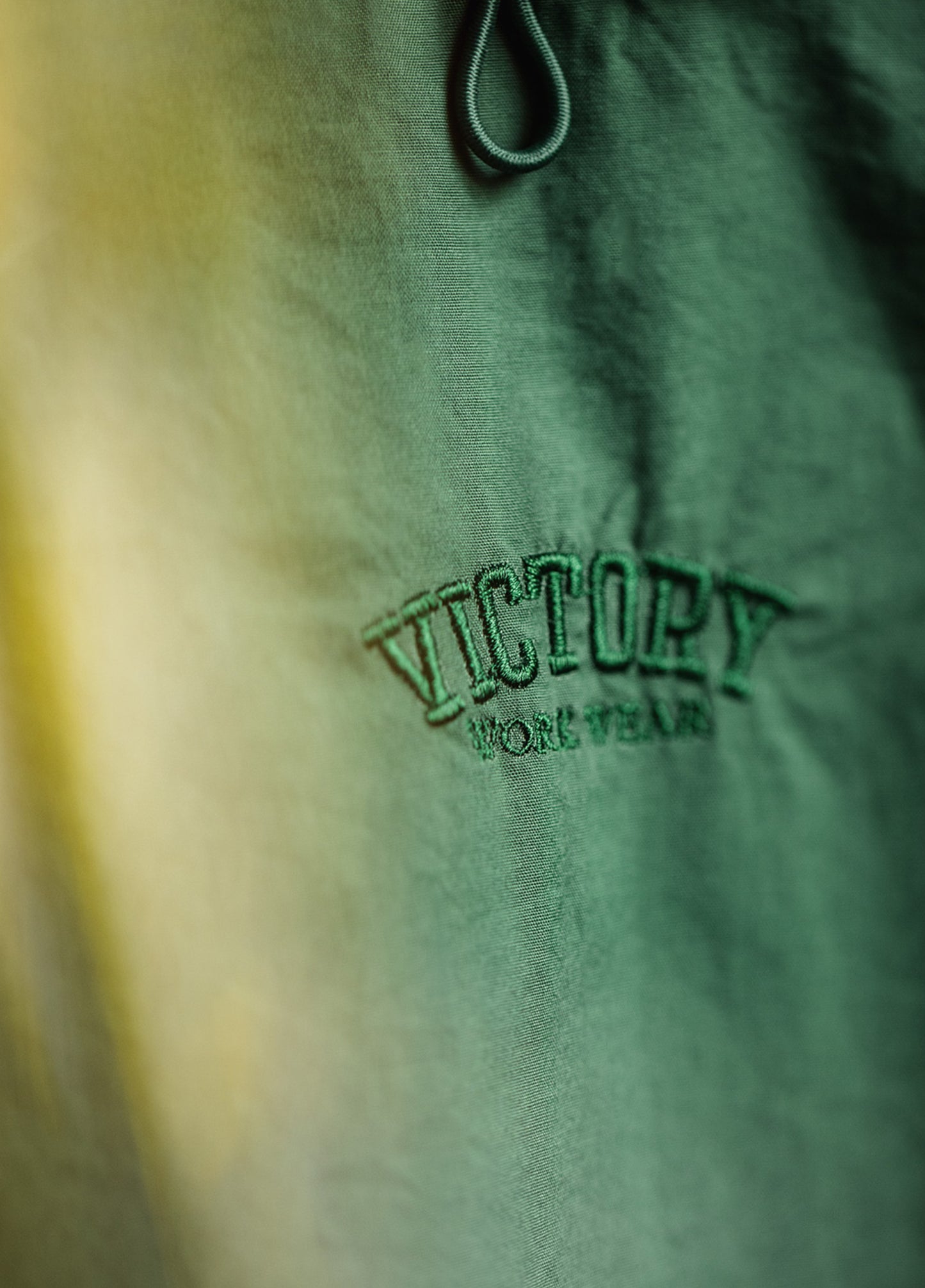 American Retro Multi-Pocket Green No Bullet  Layered Thin Men's Shirt - Harmony Gallery