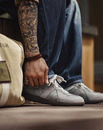 German Cashew Flower Sense Silk Cold Rock Gray Sport Men's Casual Shoes - Harmony Gallery