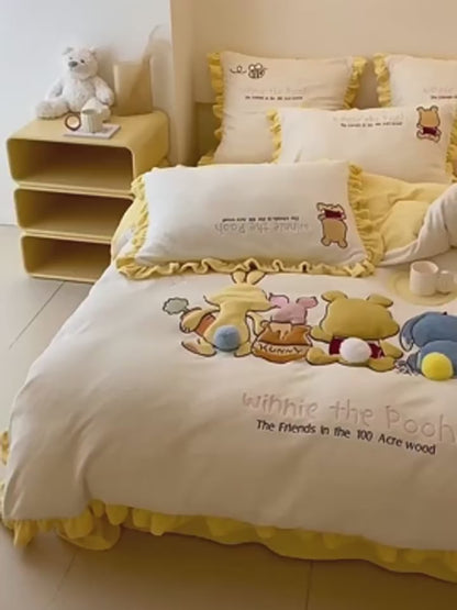 Милый комплект постельного белья из четырех предметов из чистого хлопка Disney Winnie The Pooh