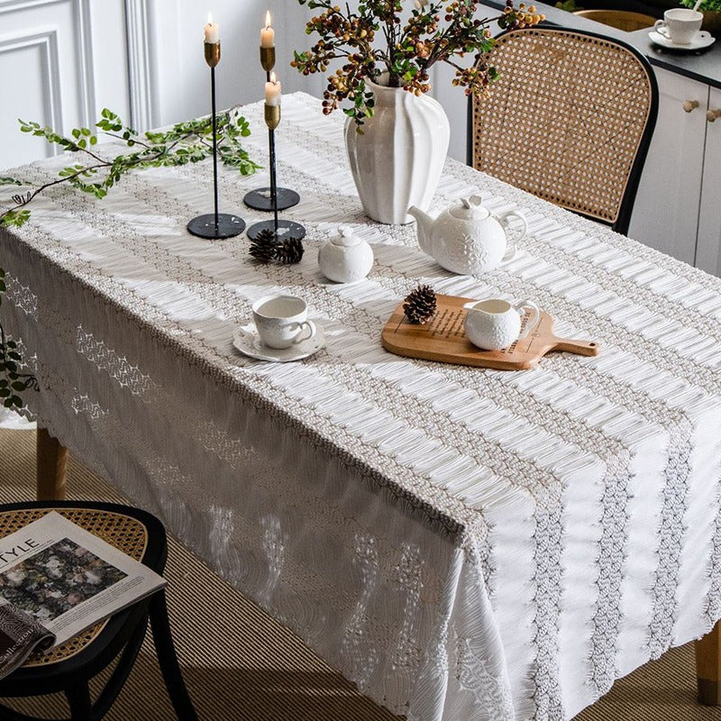 White Literary Lace Living Room Dining Tablecloths - Harmony Gallery