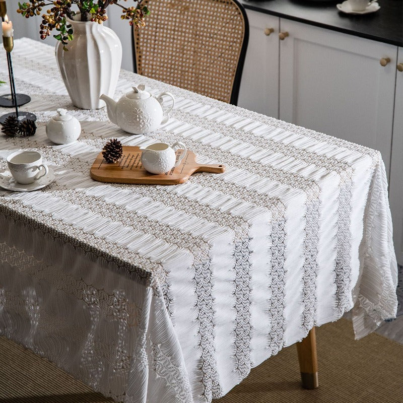 White Literary Lace Living Room Dining Tablecloths - Harmony Gallery
