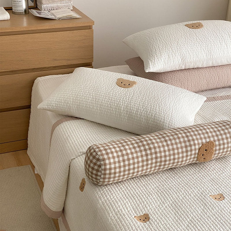 Bear Embroidered Cotton Three-Piece Air Conditioning Bed Cover