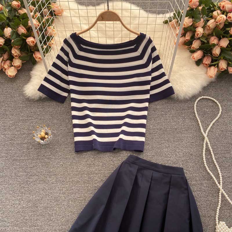 Casual Summer Retro Striped Knitted Women's Suit - Harmony Gallery