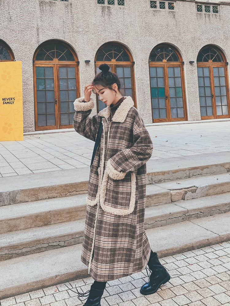 Mid-Length Retro Plaid Winter Woolen Women's Coat