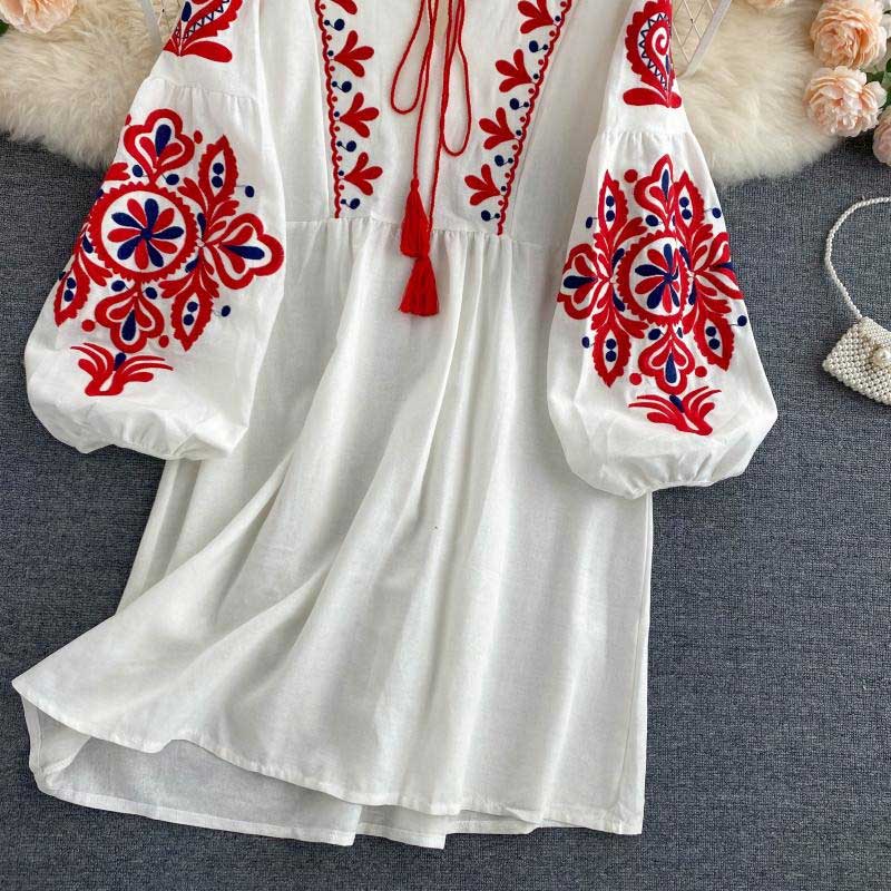 Bohemian Retro Ethnic Embroidery Lantern Short Women's Dress - Harmony Gallery