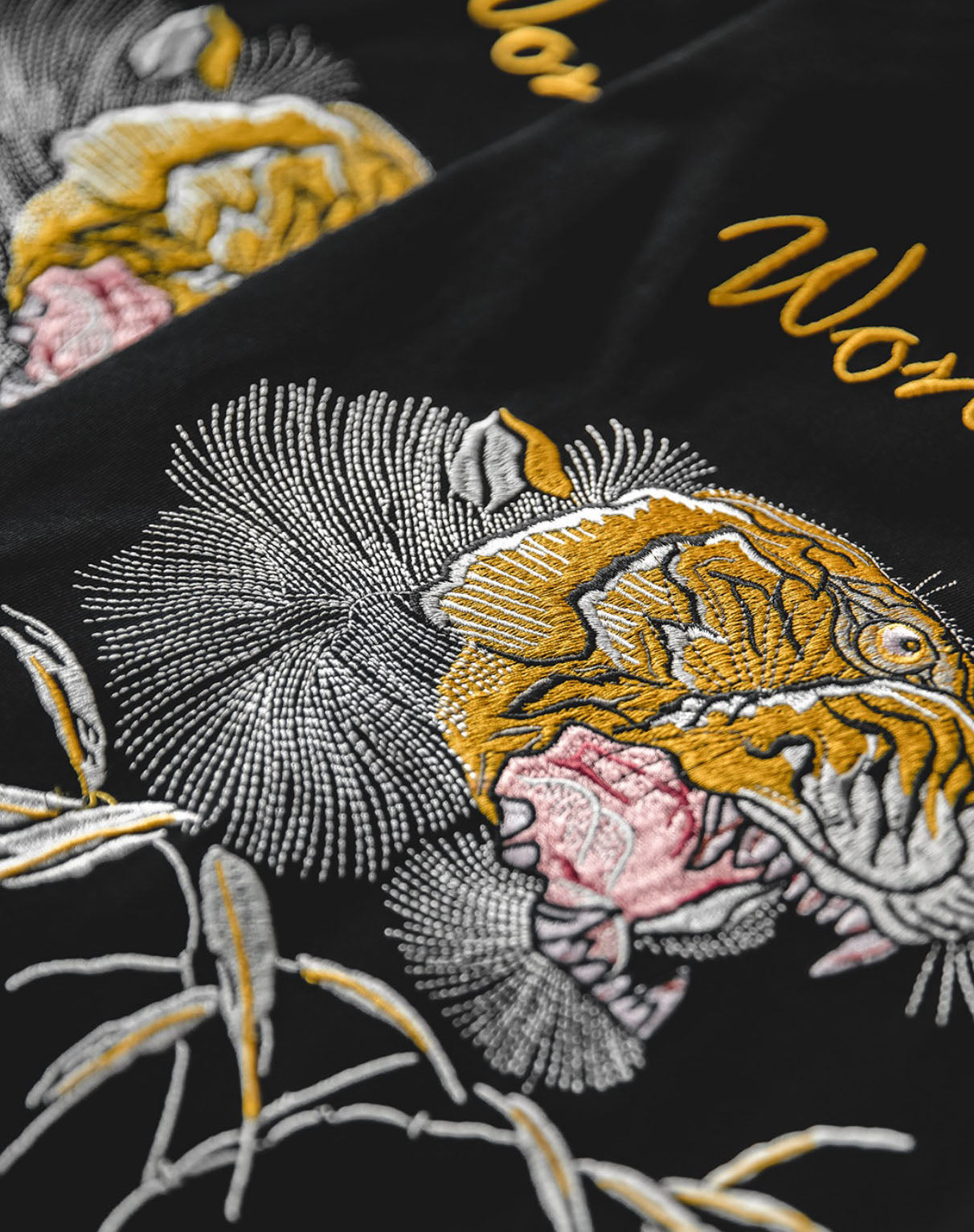 Tooling Retro Embroidery Tiger Head Cotton Men's T-Shirt - Harmony Gallery
