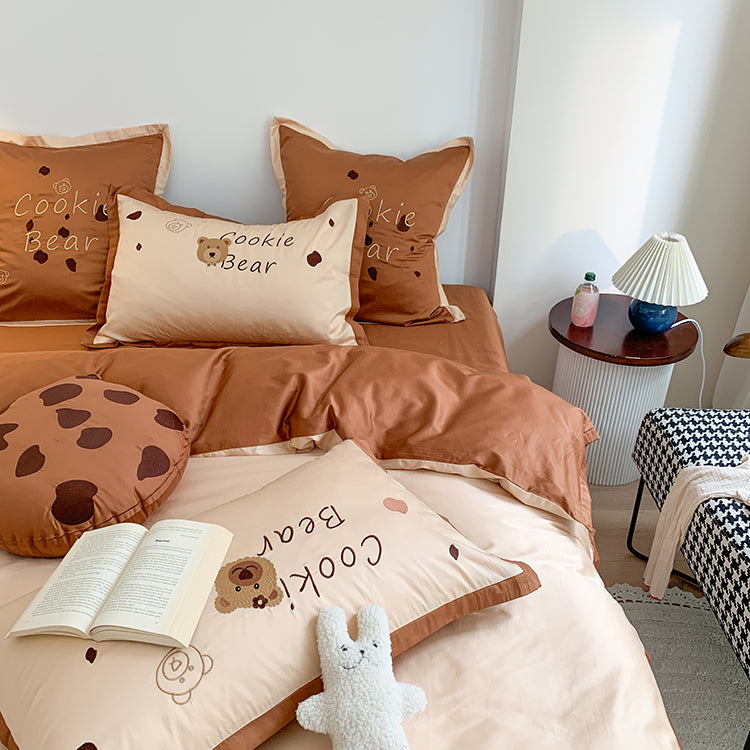 Six-Piece Embroidery Cute Cartoon Cookie Bear Bed Set