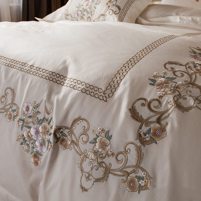 European-Style Embroidered Quilt Cover High-End Bed Set