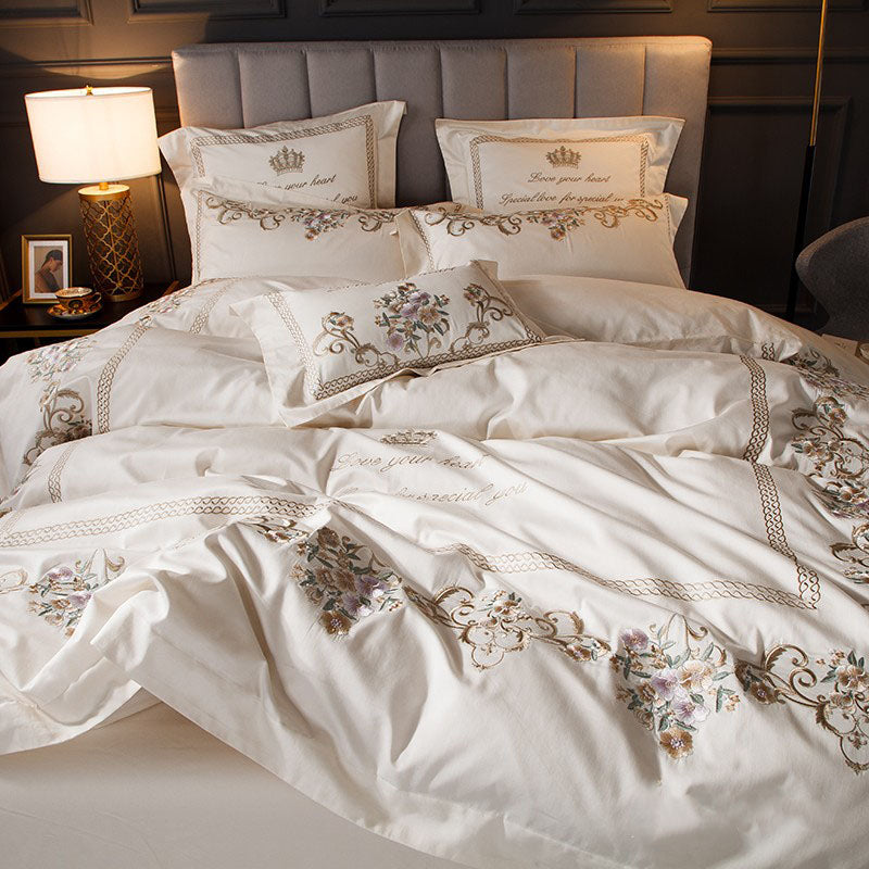 European-Style Embroidered Quilt Cover High-End Bed Set